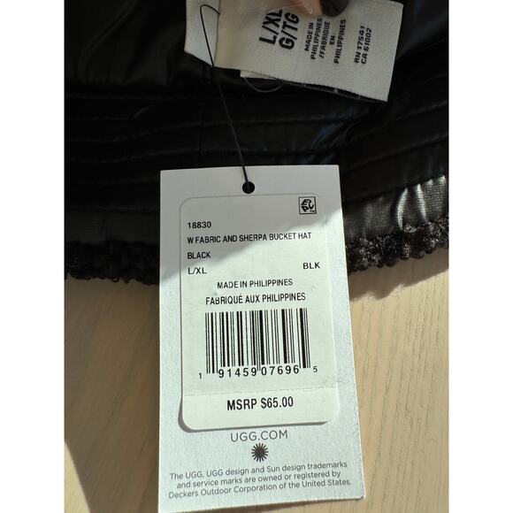 NWT Ladies UGG Reversible Black Sherpa Bucket Hat Size L/ XL $65 - Picture 7 of 7